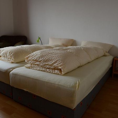 Monteur Und Messewohnung Rodgau Buitenkant foto